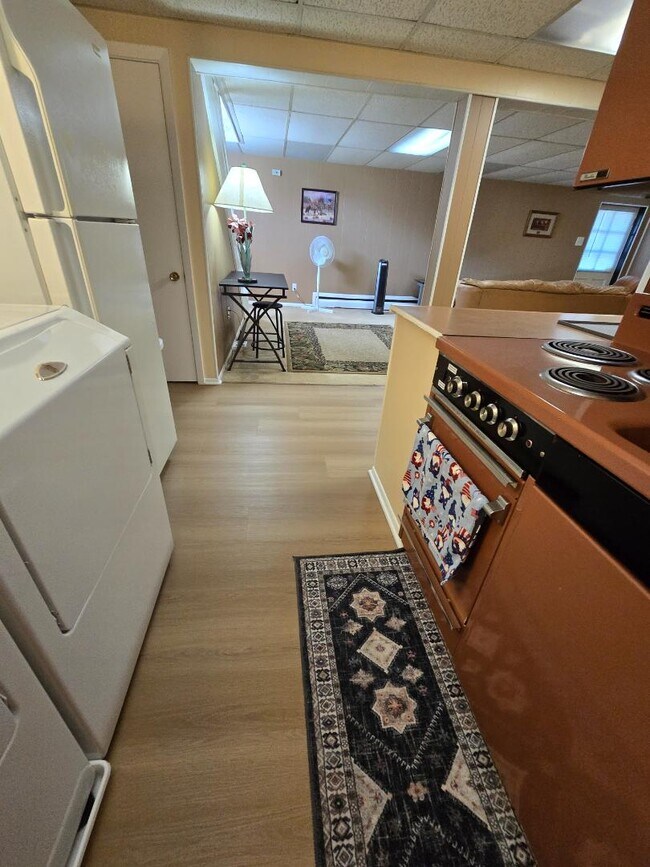 Building Photo - 58 Weis Ave