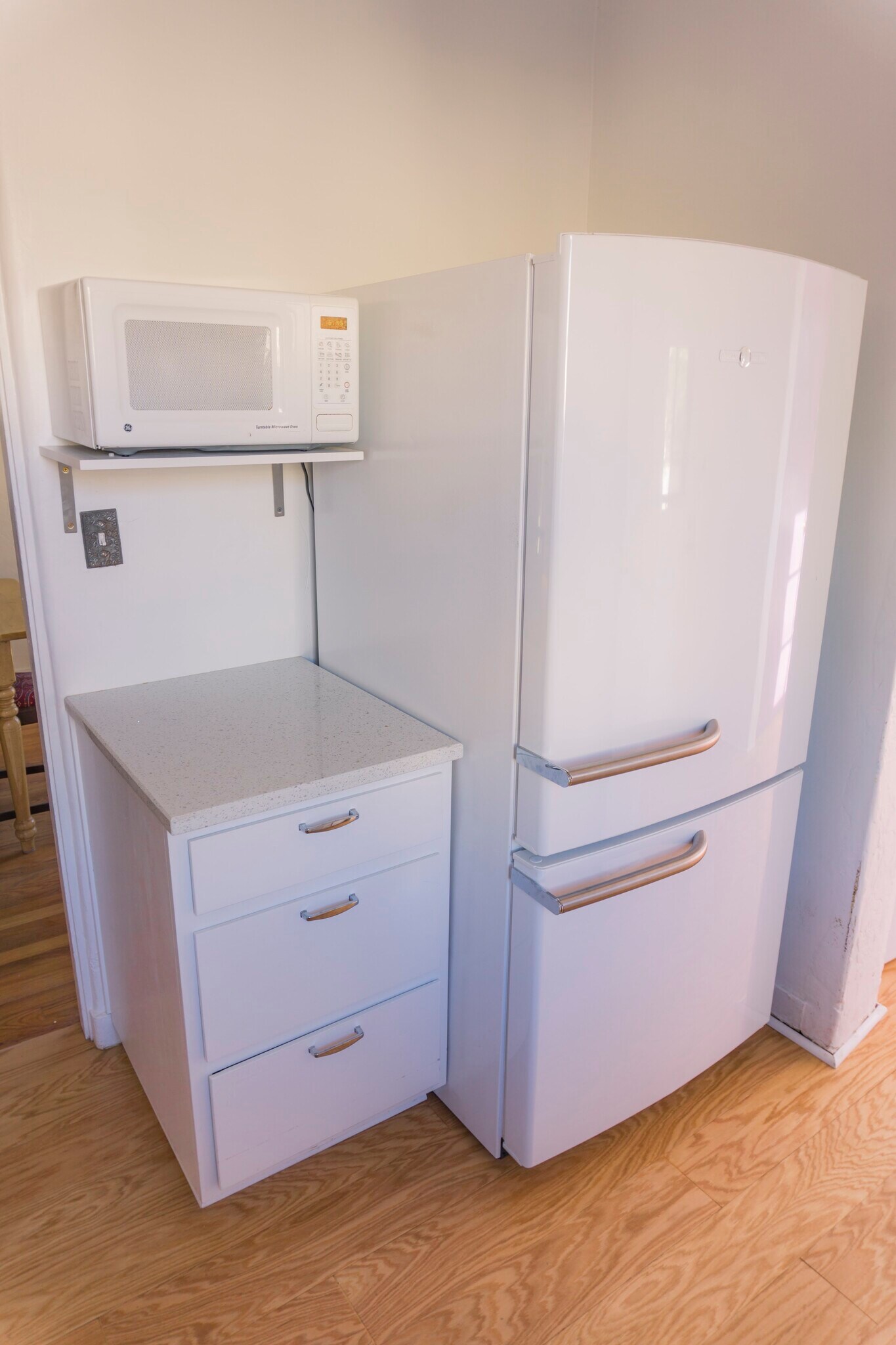 Building Photo - 2423 Rose Avenue NW