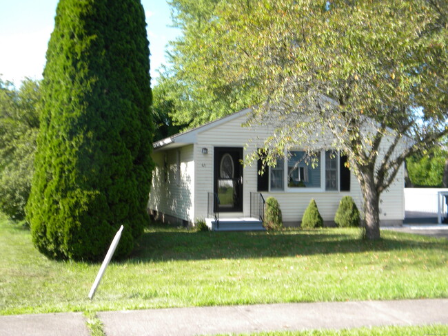 Primary Photo - 41 Gina St