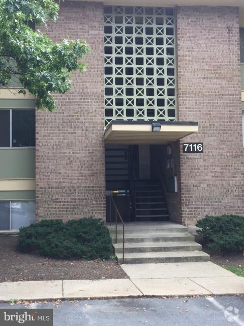 Building Photo - 7116 Donnell Pl