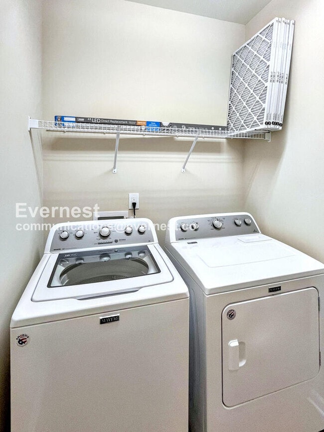 Building Photo - 3724 Hoggett Ford Rd