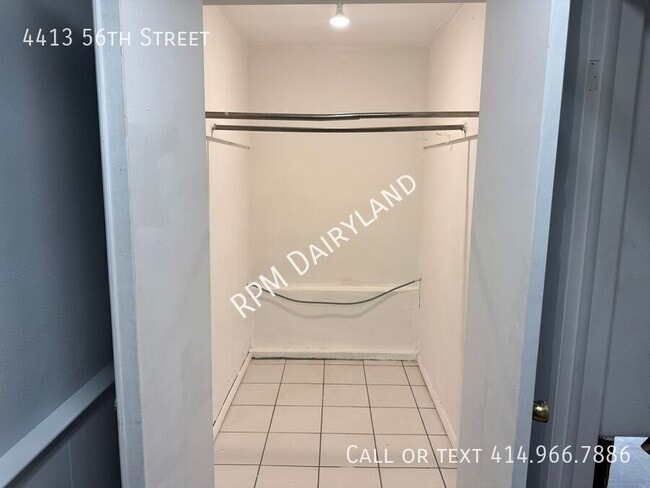 Building Photo - 4413 56th St