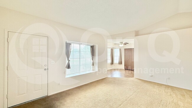 Building Photo - 1055 N Recker Rd