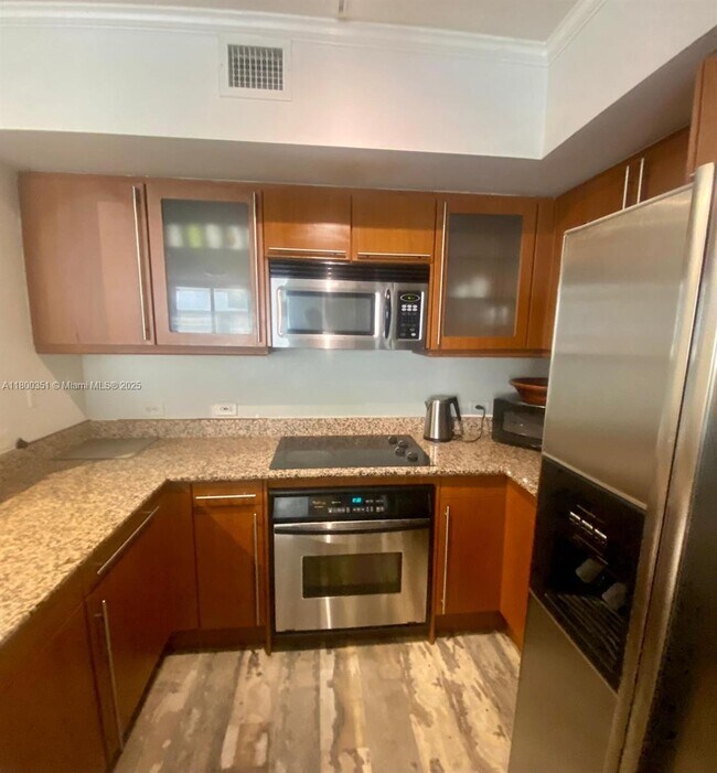 Building Photo - 2080 S Ocean Dr
