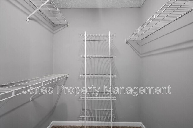 Building Photo - 1522 Union Rd