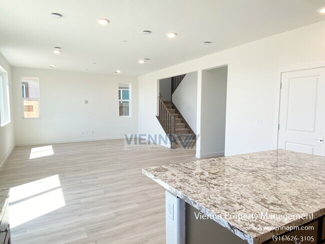 Building Photo - 7361 Moon Dream Wy