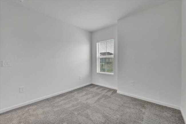 Building Photo - 3157 Laurent Lp