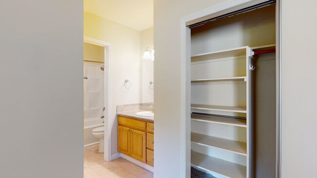 Building Photo - 107 Marin St