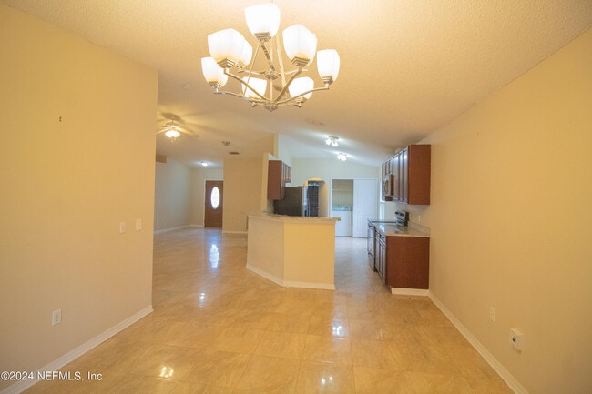 Building Photo - 2675 Lantana Lakes Dr E