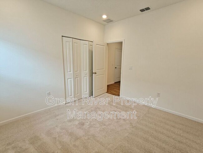 Building Photo - 5724 Lagoon Cruise Wy