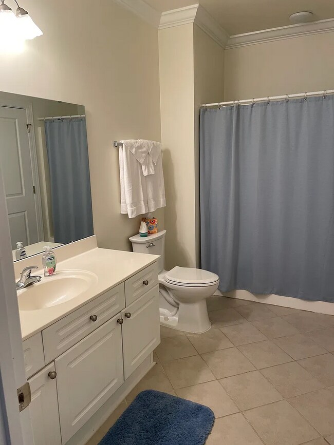 Building Photo - 2 Bed, 2 Bath Apartment on the River - Furnhsied Rental