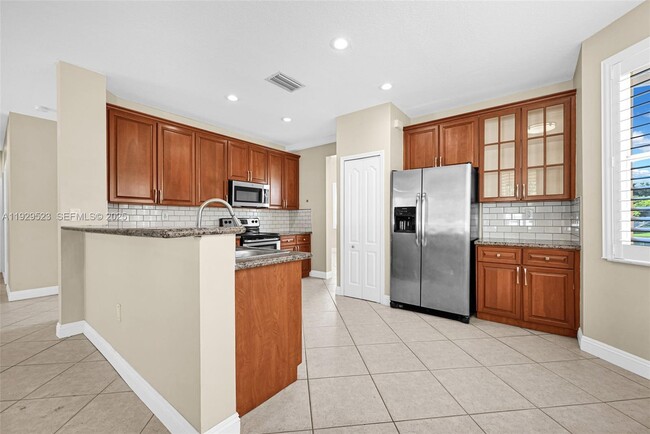 Building Photo - 2784 SW 129th Terrace