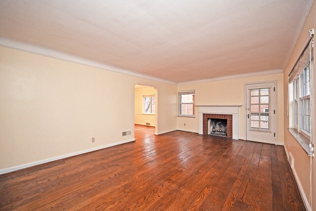 Building Photo - 5762 Doerger Ln