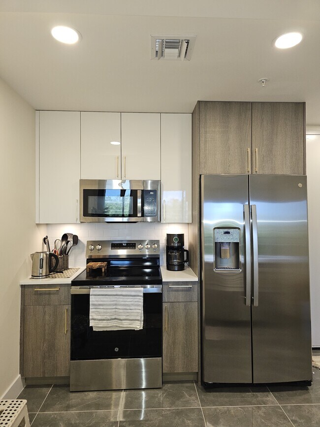 Building Photo - 26589 Rosewood Pointe Dr