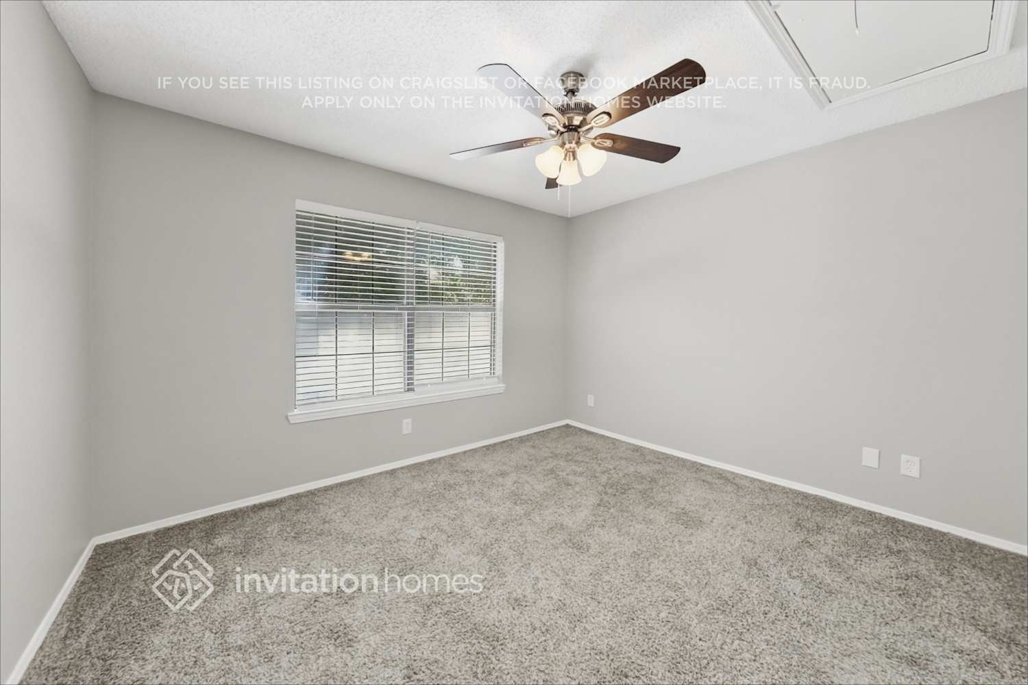 Building Photo - 2036 Pheasant Dr