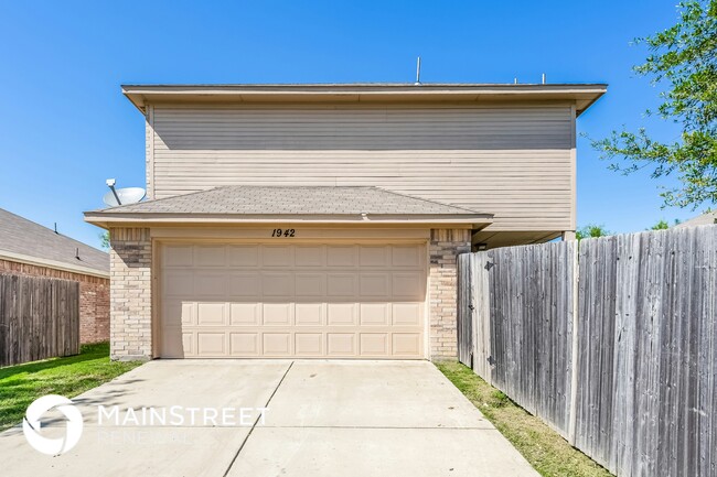 Building Photo - 1942 Cross Oaks Dr