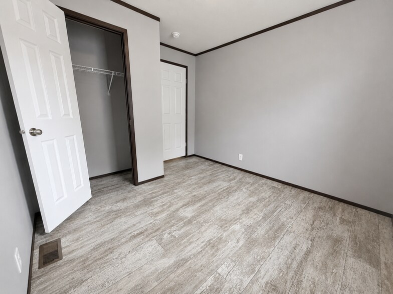 Building Photo - 11791 Cascade Cir