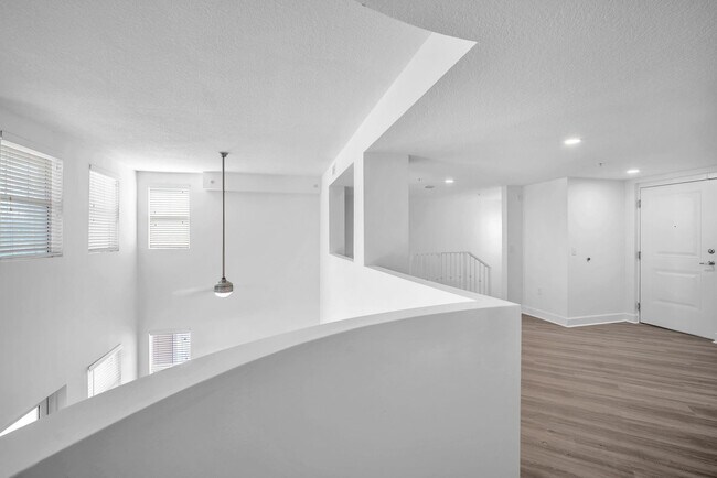 Building Photo - 4515 Main St