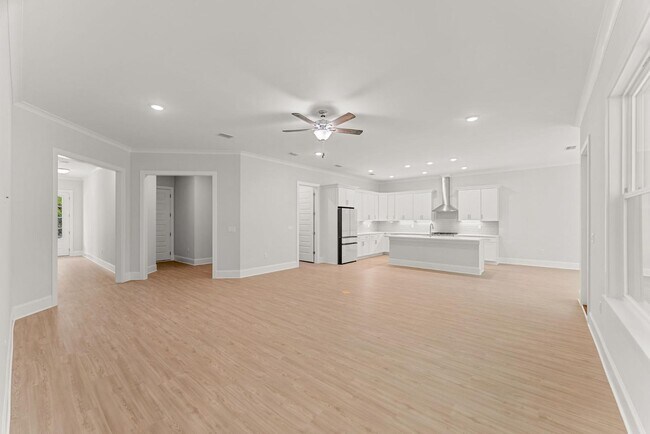 Building Photo - 287 J Hunter's Way S