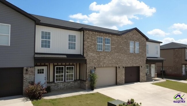 Building Photo - 212 Beau Claire Cir