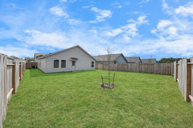 Building Photo - 25415 Birch St