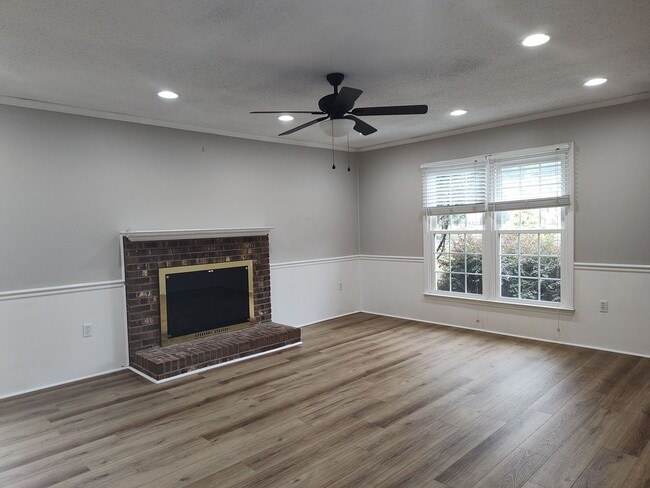 Building Photo - Beautiful home located in a Cul-de-Sac in the Terrabrook Community!