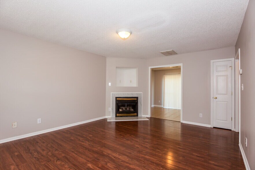 Building Photo - 9821 Andi Kathryn Ct