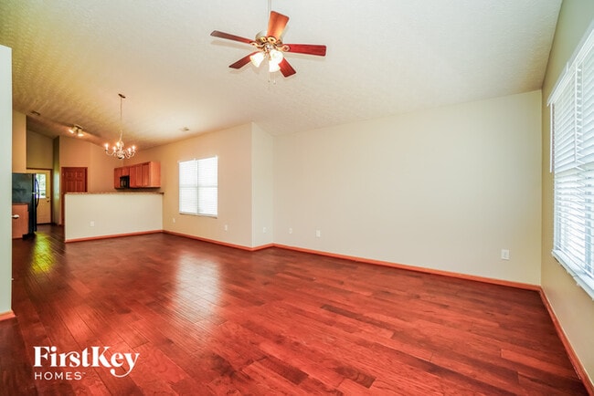 Building Photo - 2820 Hillstone St