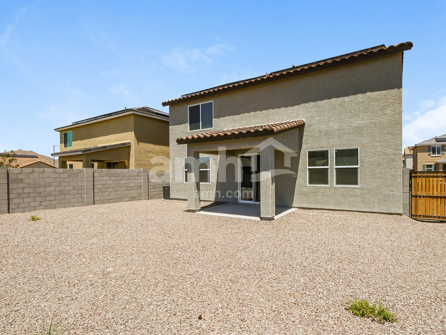 Building Photo - 20177 W Thomas Rd