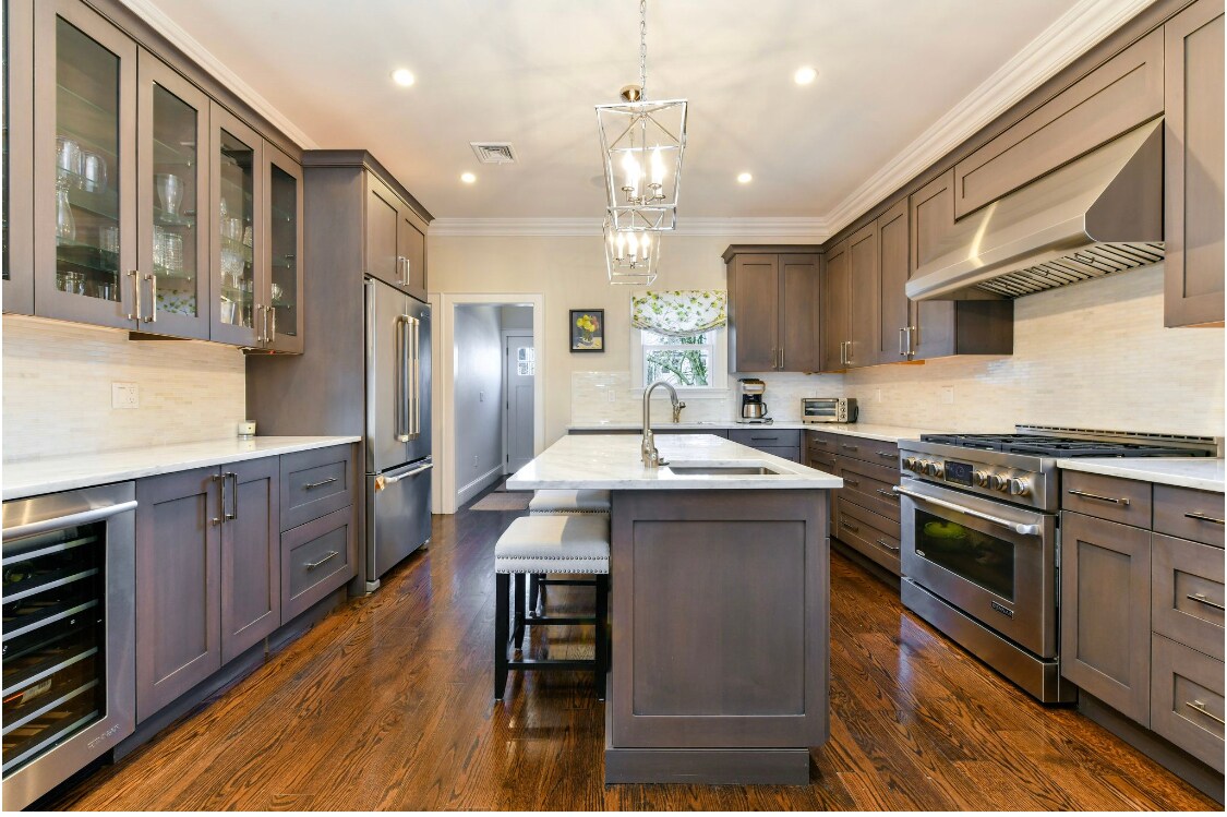 Kitchen - 846 E Broadway