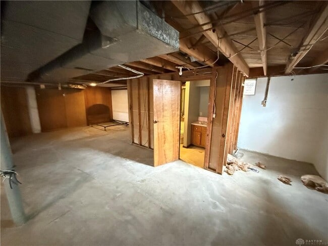 Building Photo - 3641 Maxton Rd