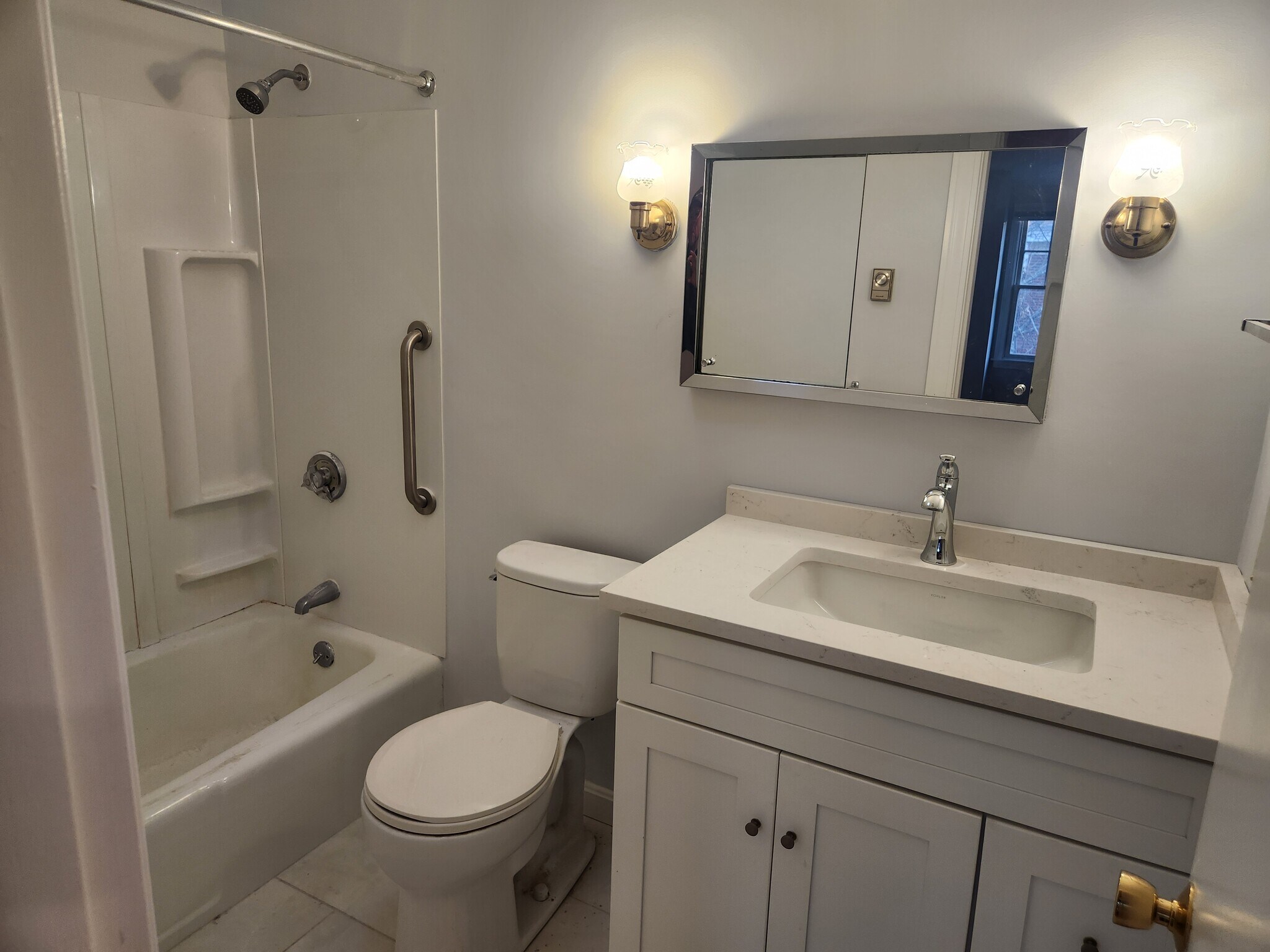 Building Photo - 3 Gannon Ct