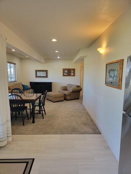 Family Room - 61 W Surrey Dr