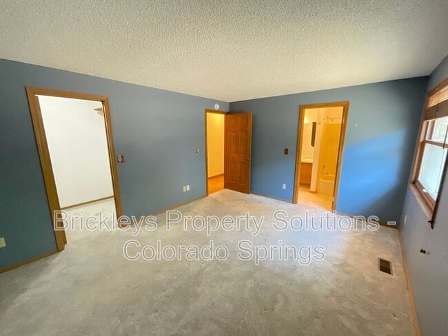 Building Photo - 4375 Cassidy St