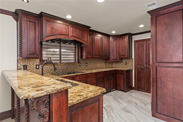 Building Photo - 8824 Quarry Cir