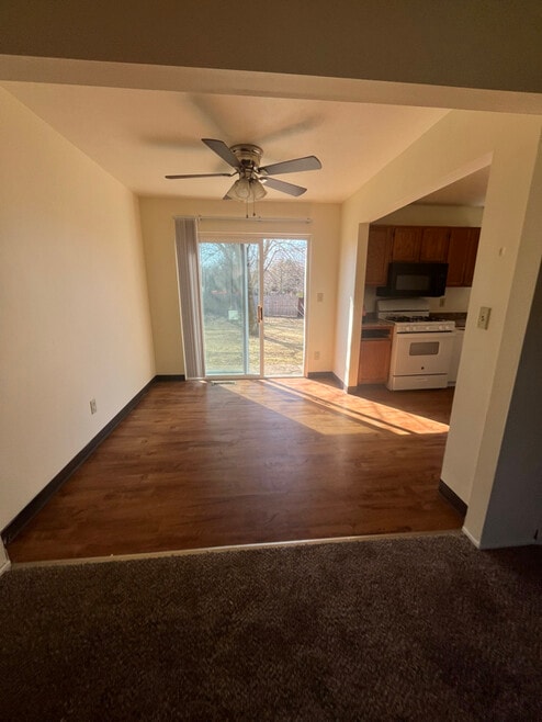 Building Photo - 387 Mathews Rd