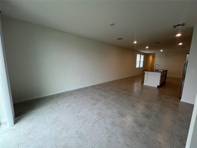 Building Photo - 3889 Giorgio Dr