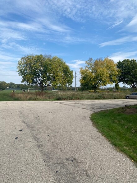 Building Photo - 1325 Camden Way