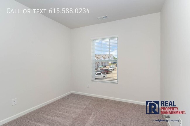 Building Photo - 50% Off First Month’s Rent - 3BR/2.5 BA To...