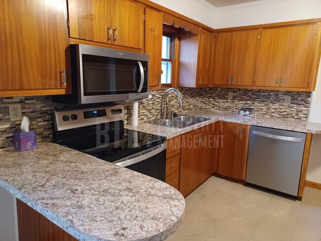 Building Photo - Great Home in Branson!