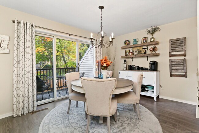 Building Photo - 101 Grove St