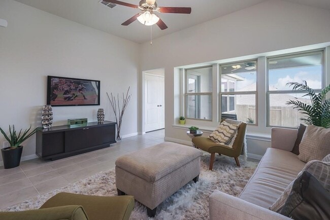 Building Photo - 681 Nautical Lp