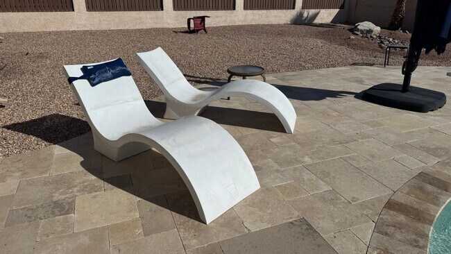 Building Photo - Sunsets, Views & Vibes - Your LHC Escape Awaits!