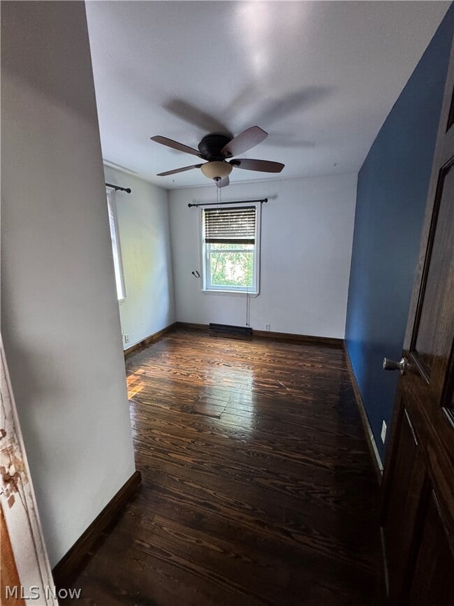 Building Photo - 119 Norris St