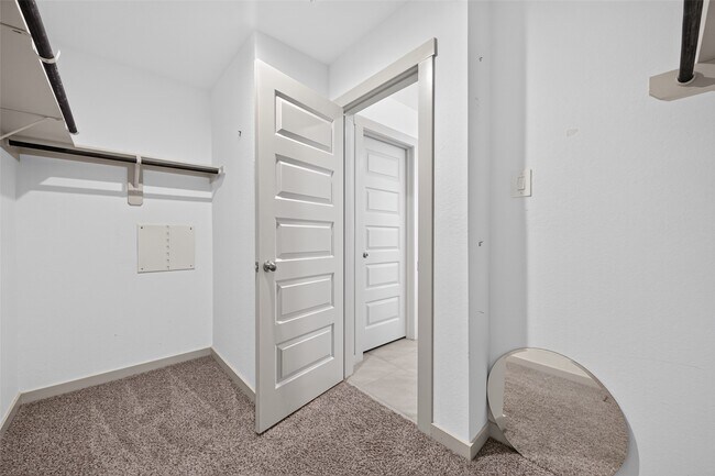 Building Photo - 3530 Ter Lndg Ct