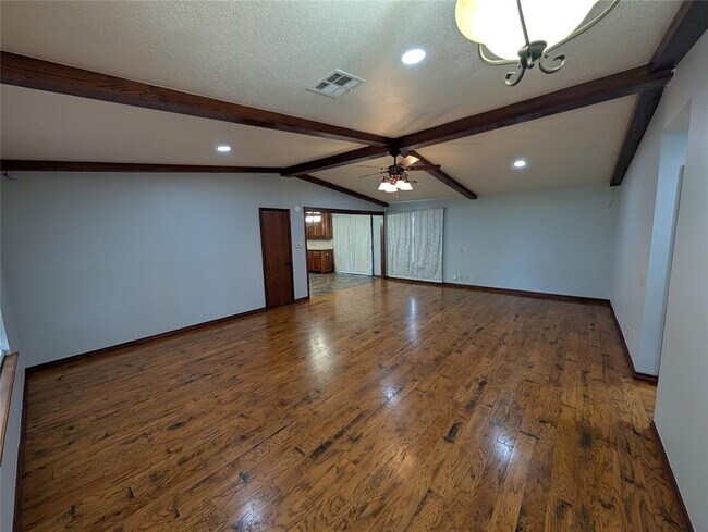 Building Photo - 409 SW 27th Pl