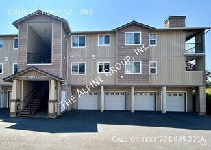 Building Photo - Second Floor Condo with Garage!