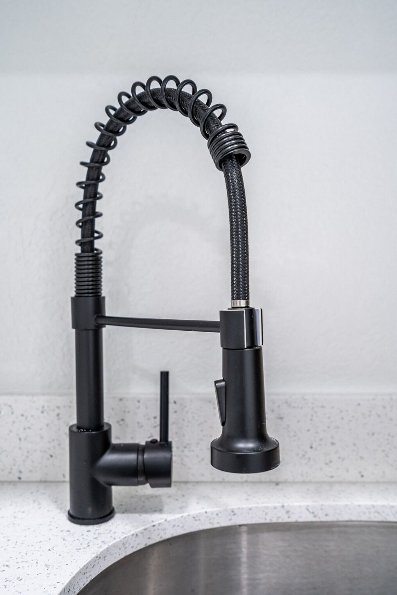 Building Photo - 975-977-977 SW 10th St