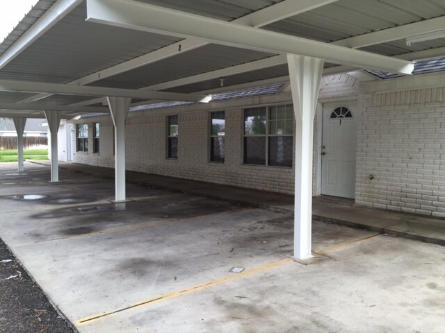Building Photo - 2601 Cervantes Ave