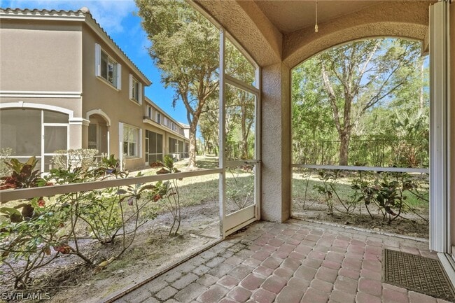 Building Photo - 3353 Antica St